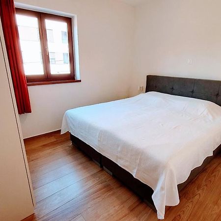Luxury Apartment - Few Minutes From The Sea ポレッチ エクステリア 写真