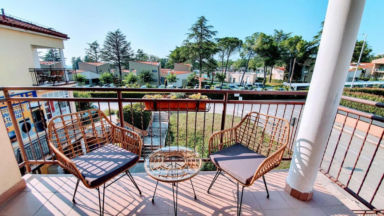 Luxury Apartment - Few Minutes From The Sea ポレッチ エクステリア 写真