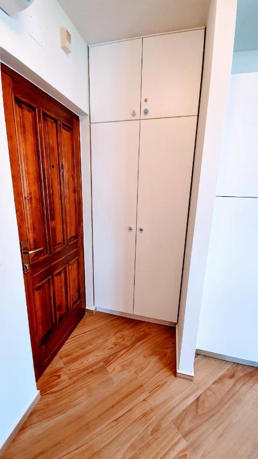 Luxury Apartment - Few Minutes From The Sea ポレッチ エクステリア 写真