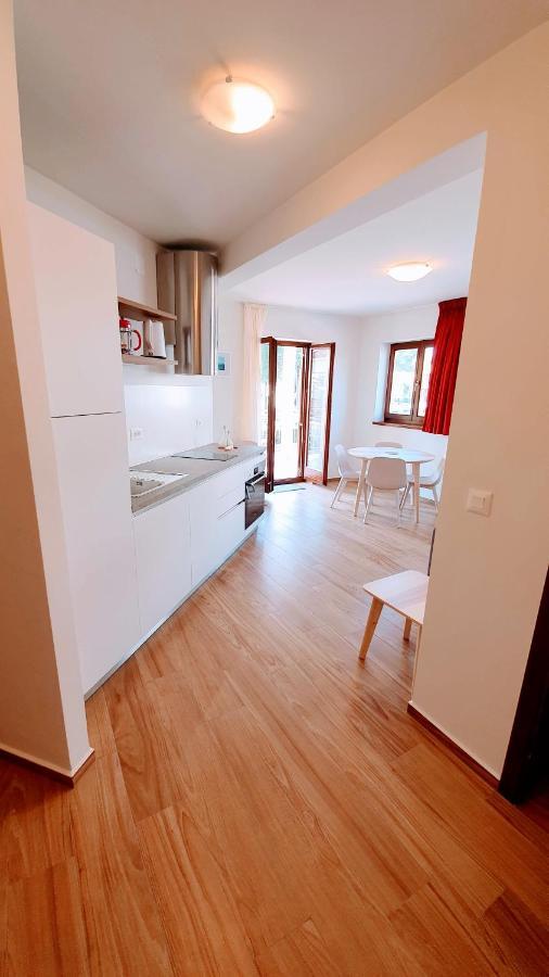 Luxury Apartment - Few Minutes From The Sea ポレッチ エクステリア 写真