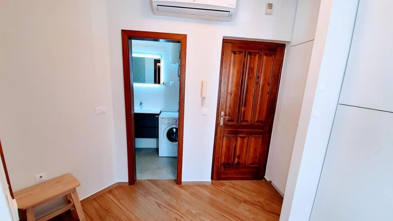 Luxury Apartment - Few Minutes From The Sea ポレッチ エクステリア 写真